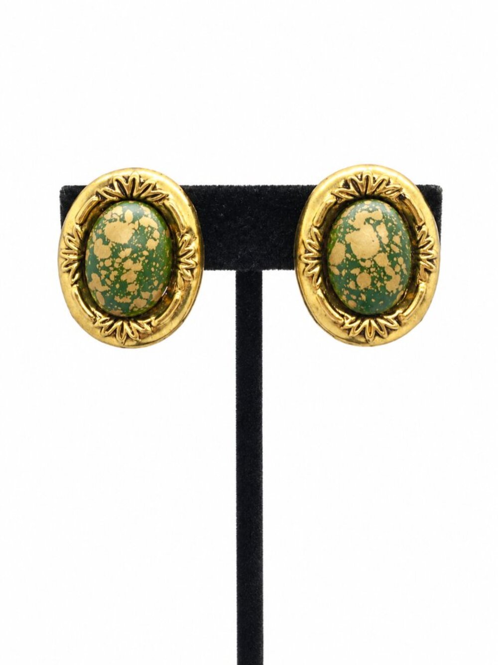 VINTAGE CLIP ON Earrings Green Gold Splatter Cabochon Antiqued Gold Tone Oval